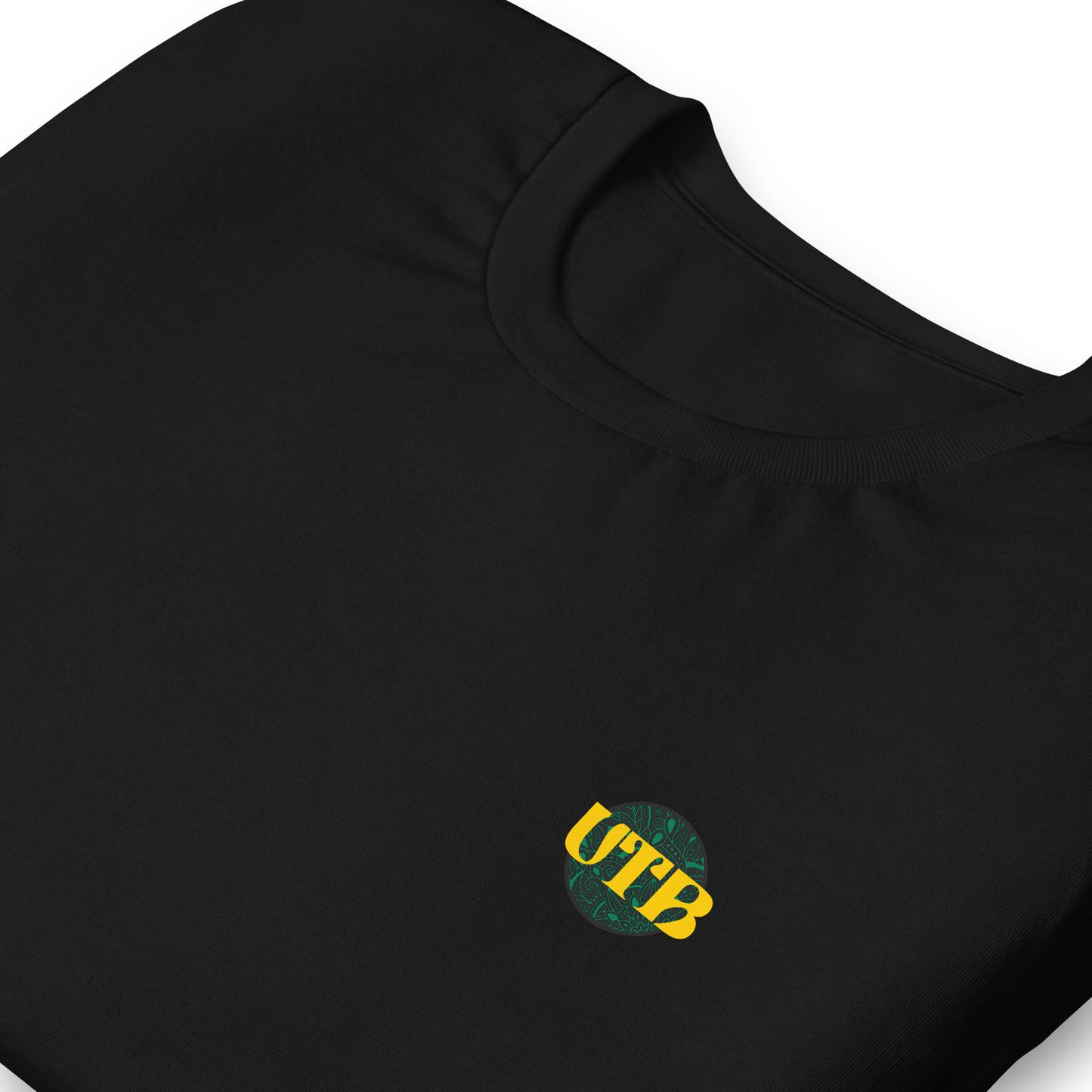 UTB Paisley Circle T-shirt